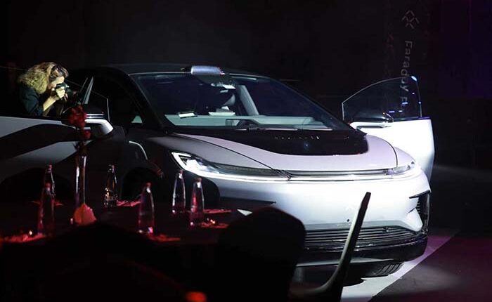 Leaders from FF and FX Attend the Ras Al Khaimah Investment & Business Summit to Advance EAI Mobility Strategy in the Middle East Leaders from FF and FX Attend the Ras Al Khaimah Investment & Business Summit to Advance EAI Mobility Strategy in the Midd...