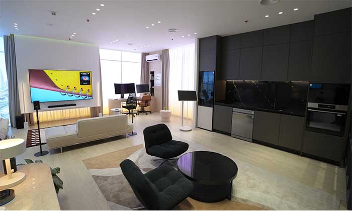 LG USHERS IN ERA OF INTEGRATED LIVING AS SMART HOMES BECOME GULF’S NEW STANDARD LG USHERS IN ERA OF INTEGRATED LIVING AS SMART HOMES BECOME GULF’S NEW STANDARD - ushers integrated