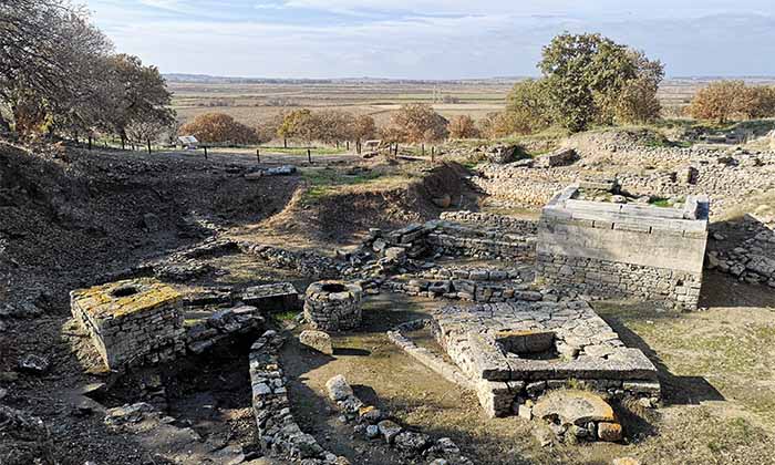 Explore Troy: The Ancient City That Shaped Legends Explore Troy: The Ancient City That Shaped Legends - explore troy