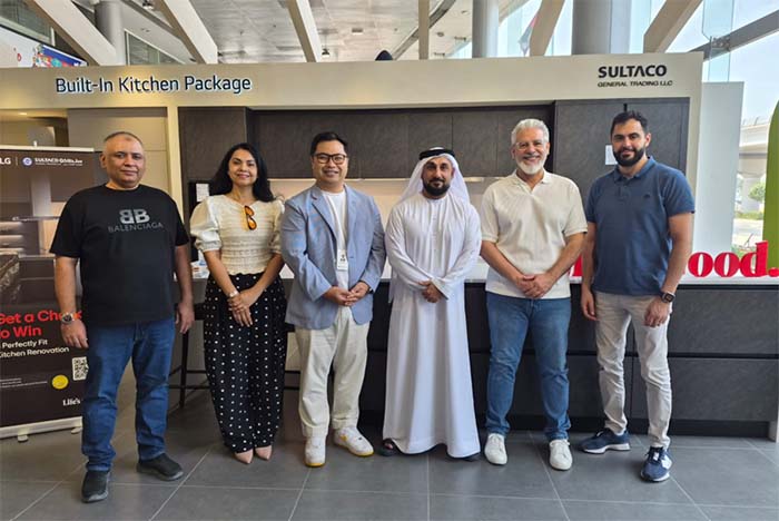 LG CELEBRATES CAMPAIGN FINALE WITH AED 65,000 GRAND PRIZE KITCHEN MAKEOVER HANDOVER LG CELEBRATES CAMPAIGN FINALE WITH AED 65,000 GRAND PRIZE KITCHEN MAKEOVER HANDOVER - celebrates campaign